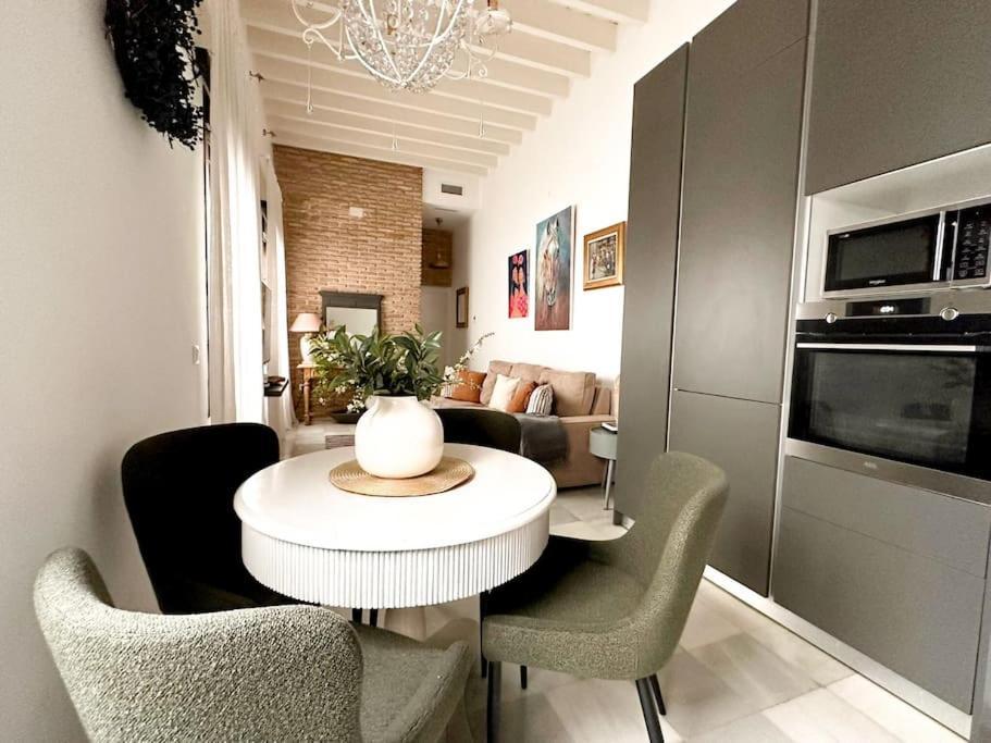 Atico Duplex Triana , Sevilla Exterior photo